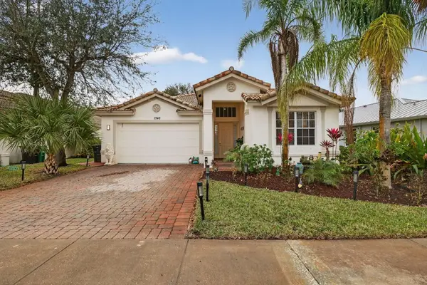 1740 SW Jamesport Drive, Port St Lucie, FL 34953