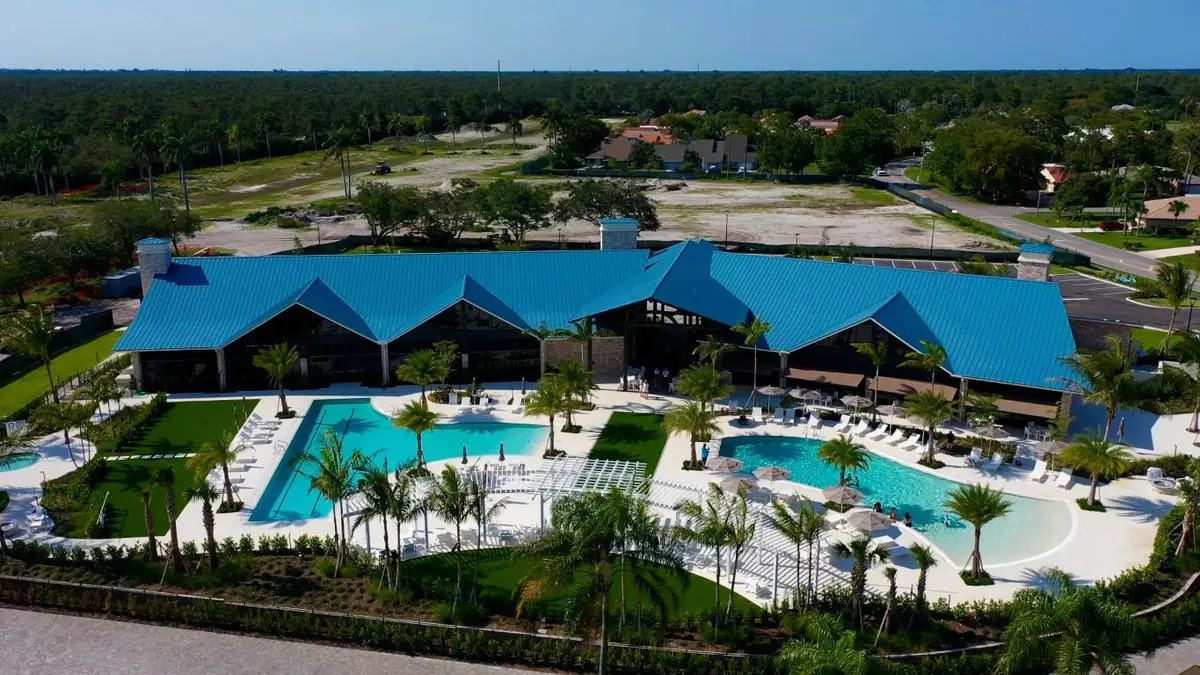 6691 S Pine Court, Palm Beach Gardens, FL 33418 - Image #1