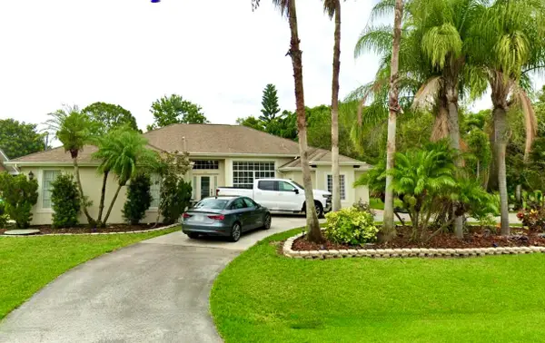 1443 SE Proctor Lane, Port St Lucie, FL 34983