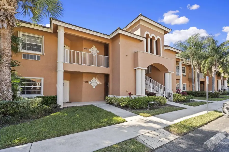 8233 Mulligan Circle #3511, Port Saint Lucie, FL 34986 - Image #2
