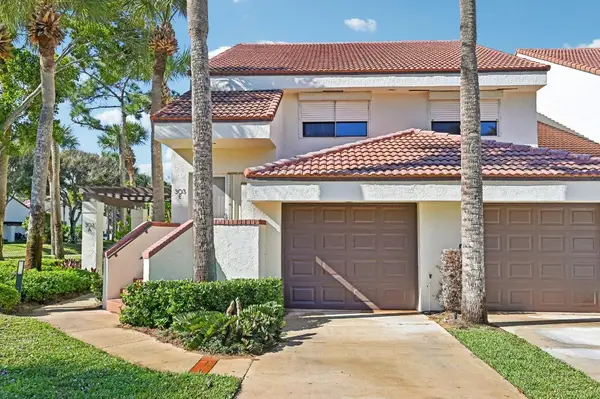 303 Sea Oats Drive #E, Juno Beach, FL 33408