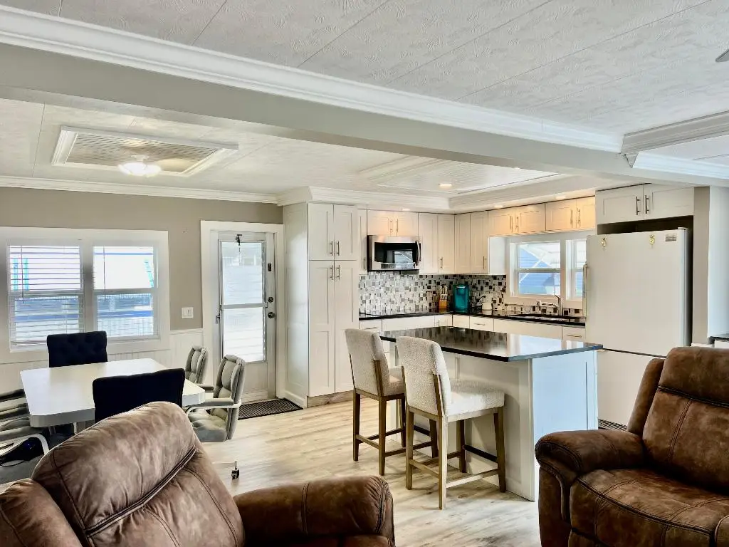 1554 S 33rd Road, Hollywood, FL 33021 - Image #1