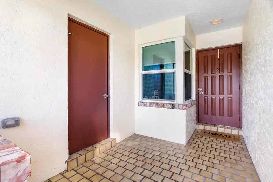 140 Moccasin Trail S, Jupiter, FL 33458 - Image #2