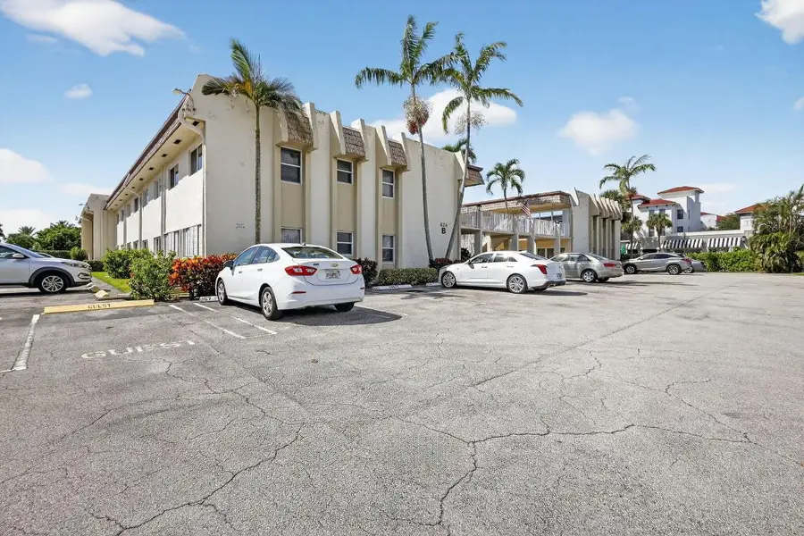 624 Snug Harbor Drive #B6, Boynton Beach, FL 33435 - Image #3