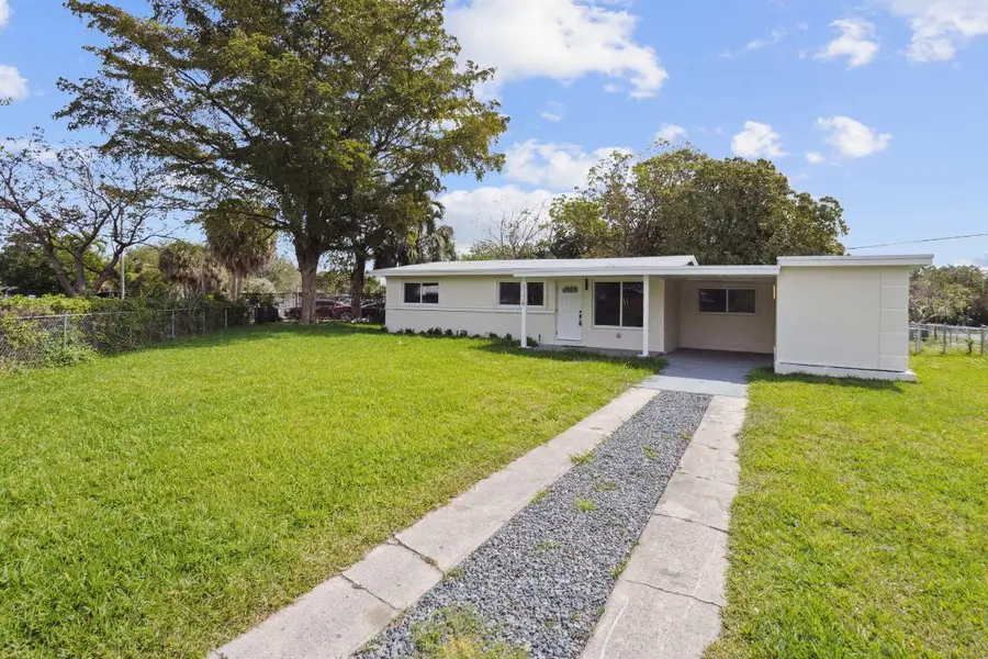1530 NW 18th Court, Fort Lauderdale, FL 33311 - Image #2