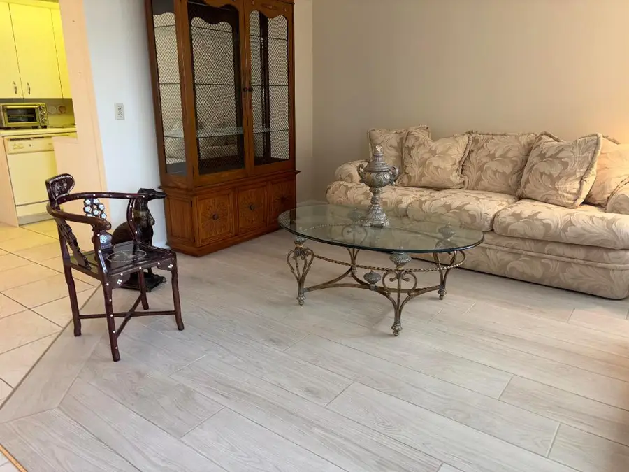 4049 Cornwall C #4049 C, Boca Raton, FL 33434 - Image #3