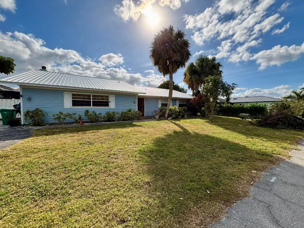11 Majestic Way, Fort Pierce, FL 34949 - Image #1