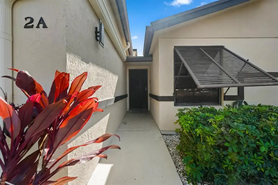 2 Ridge Pointe Drive #A, Boynton Beach, FL 33435 - Image #3