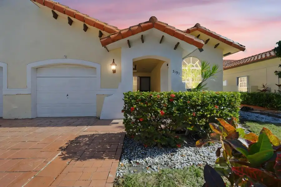 5191 Casa Real Drive, Delray Beach, FL 33484 - Image #2