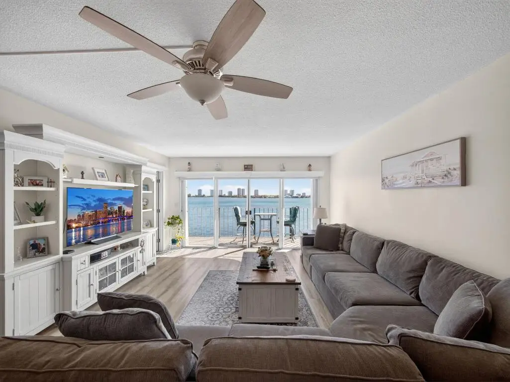 801 Lake Shore Drive #405, Lake Park, FL 33403 - Image #1