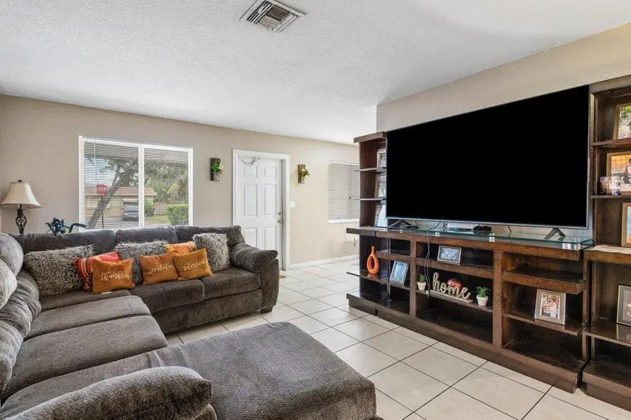 1040 Miami Boulevard #1,2,3, Delray Beach, FL 33483 - Image #3