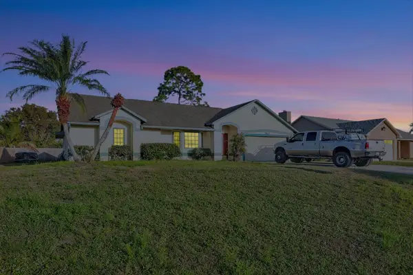 3617 SW Masilunas Street, Port St Lucie, FL 34953