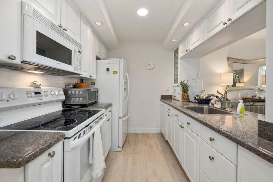 250 NE 20th Street N #1010, Boca Raton, FL 33431 - Image #2