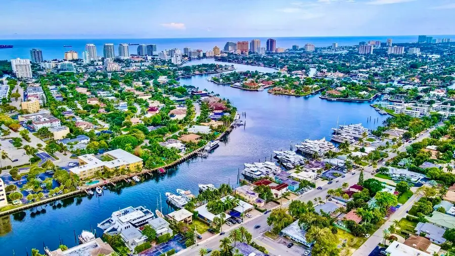 815 Middle River Drive #114, Fort Lauderdale, FL 33304 - Image #2