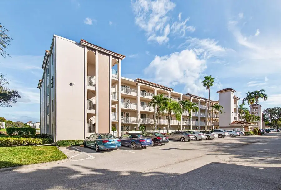 14096 Huntington Pointe Drive #404, Delray Beach, FL 33484 - Image #2