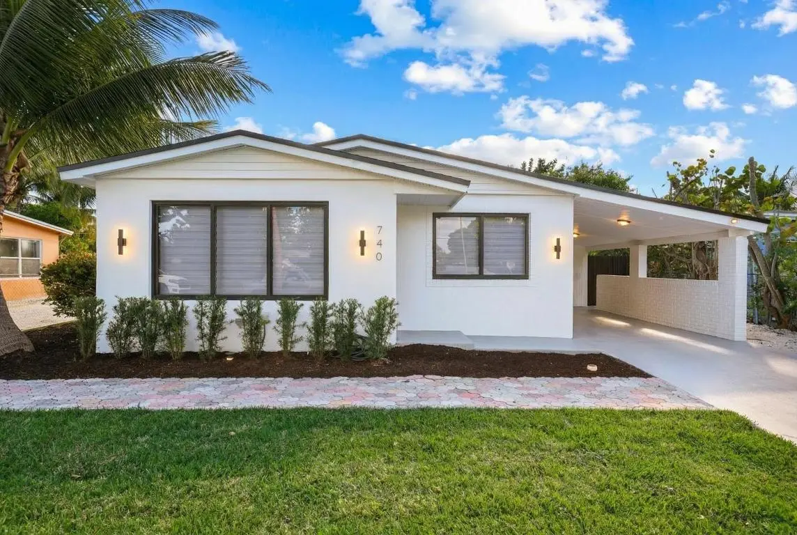 740 NE 43 Court, Deerfield Beach, FL 33064 - Image #1
