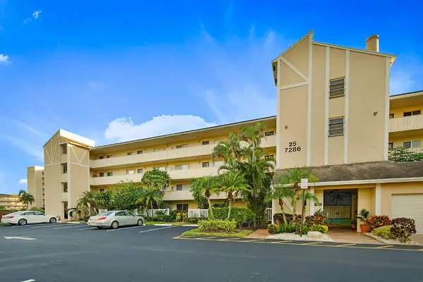 7286 Huntington Lane #204, Delray Beach, FL 33446
