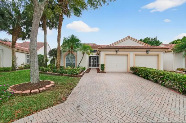 7808 Coral Lake Drive, Delray Beach, FL 33446