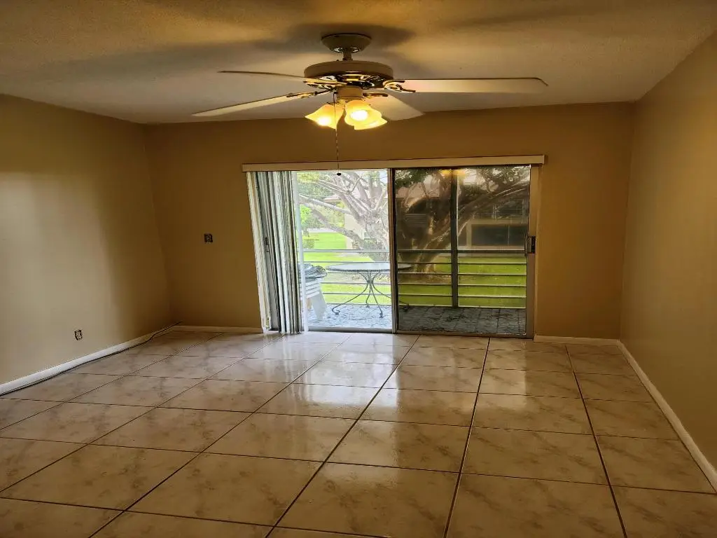 239 Coventry J, West Palm Beach, FL 33417 - Image #1