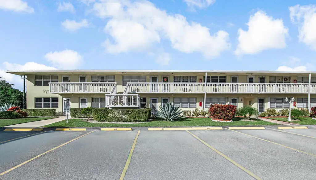 103 Sussex F, West Palm Beach, FL 33417 - Image #1