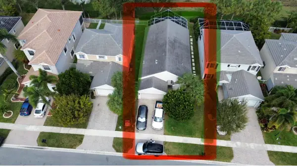 139 Berenger Walk, Royal Palm Beach, FL 33414