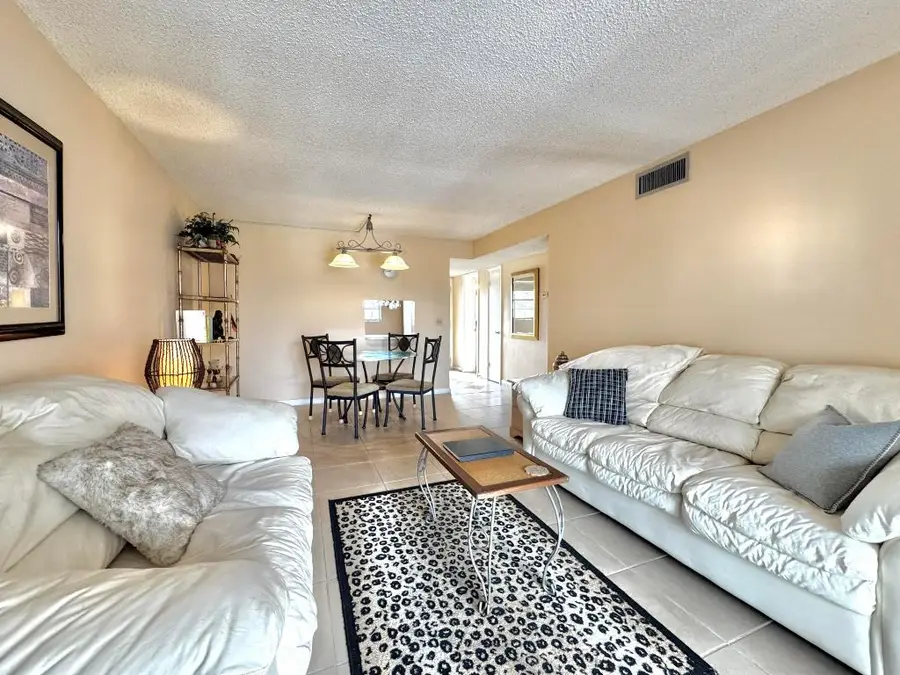 2515 NE 2nd Court #315, Boynton Beach, FL 33435 - Image #3