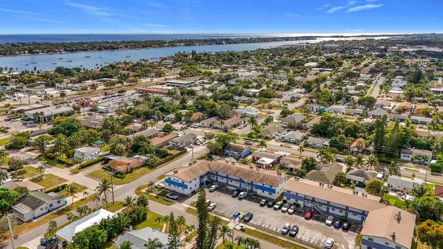 410 W Palm Street, Lantana, FL 33462 - Image #3