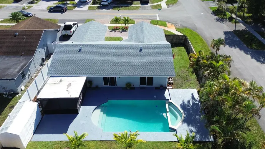 8209 SW 12th Street, North Lauderdale, FL 33068 - Image #2