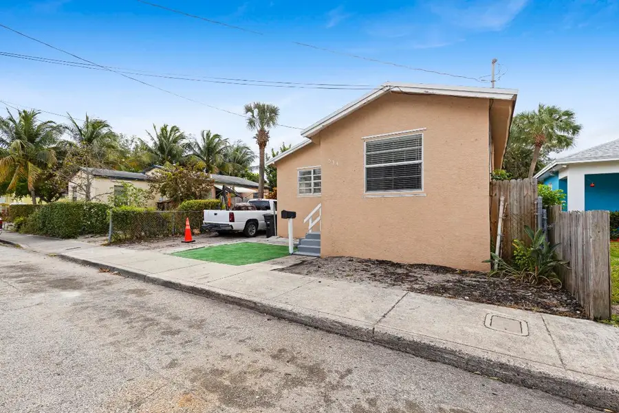 534 21st Street, West Palm Beach, FL 33407 - Image #2
