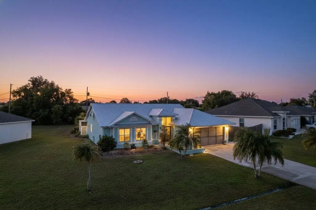 2366 SE Beechwood Terrace, Port Saint Lucie, FL 34952 - Image #1