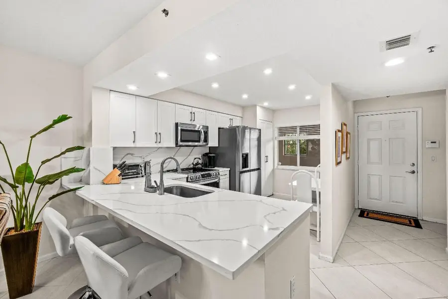 12540 Majesty Circle #303, Boynton Beach, FL 33437 - Image #3