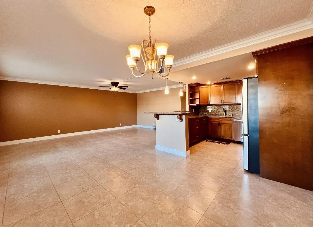 110 Greenbrier B, West Palm Beach, FL 33417 - Image #1