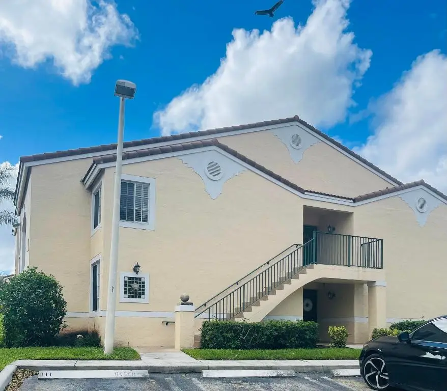1743 Village Boulevard #107, West Palm Beach, FL 33409 - Image #2