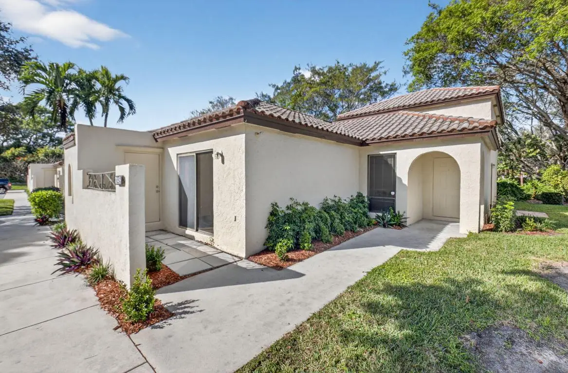 3149 Kingswood Terrace, Boca Raton, FL 33431 - Image #1
