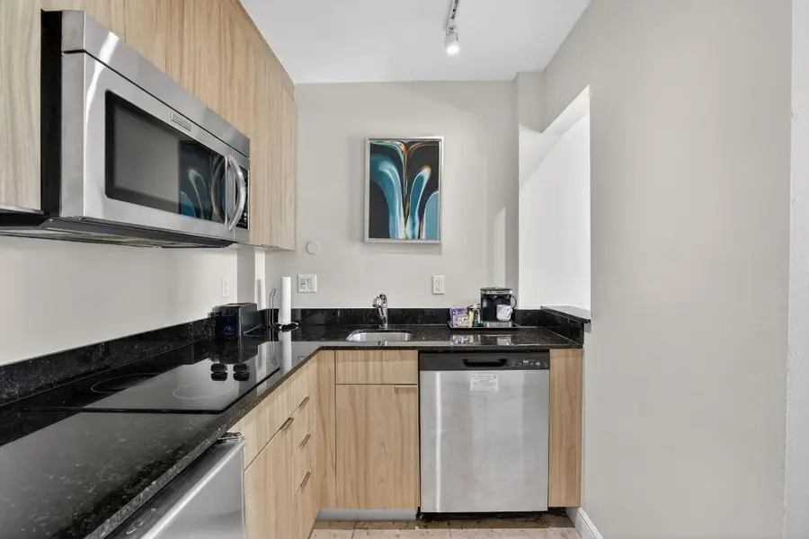 2670 E Sunrise Boulevard #320, Fort Lauderdale, FL 33304 - Image #3