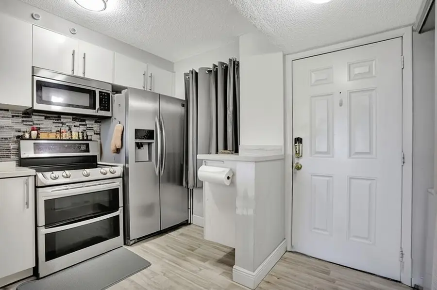 2216 N Cypress Bend Drive #501, Pompano Beach, FL 33069 - Image #2