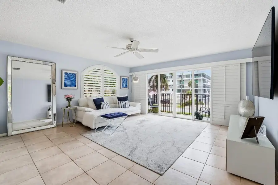 2049 SE 6th Street #F, Deerfield Beach, FL 33441 - Image #3