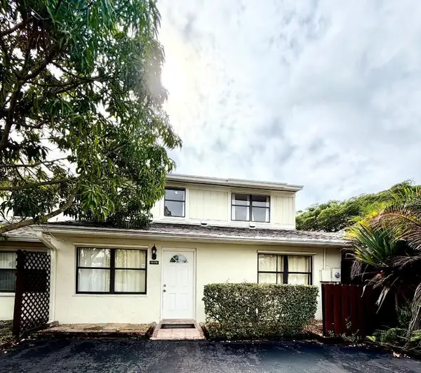 16379 Water Way, Delray Beach, FL 33484