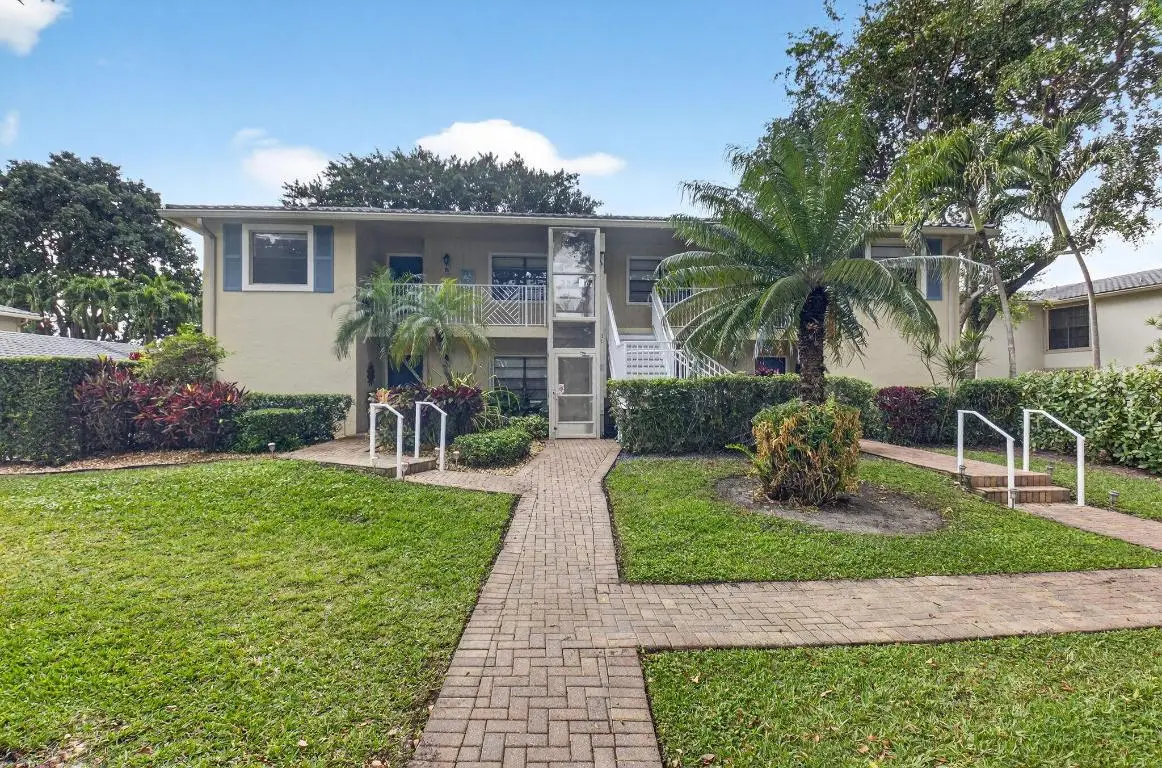 33 Westgate Lane #C, Boynton Beach, FL 33436 - Image #1