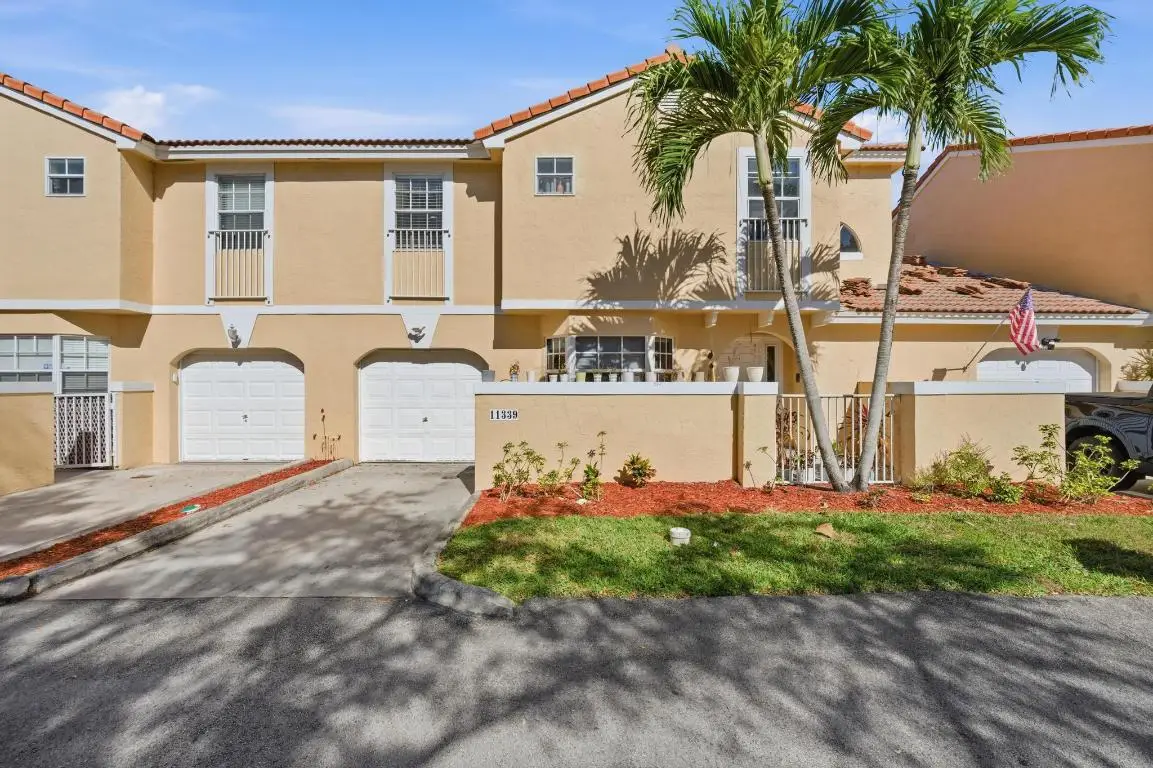 11339 Lakeview Drive Drive #4o, Coral Springs, FL 33071 - Image #1