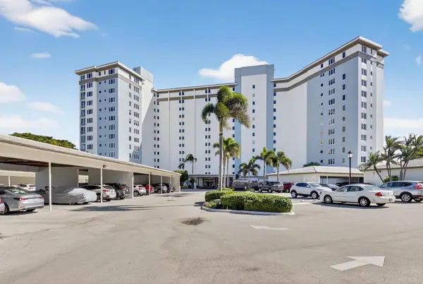 555 SE 6th Avenue #9g, Delray Beach, FL 33483