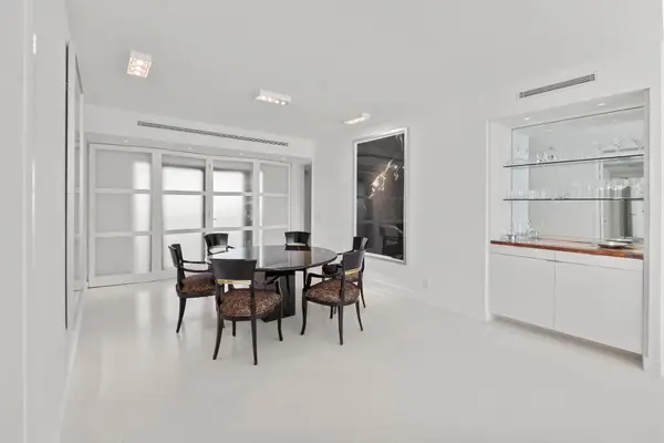 200 Bradley Place #302, Palm Beach, FL 33480