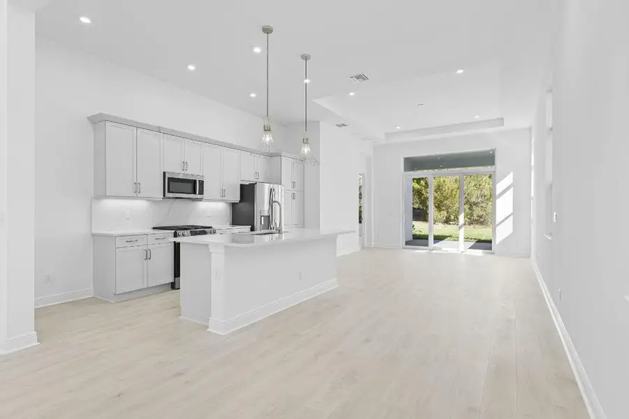 140 SE Via Tirso, Port Saint Lucie, FL 34952 - Image #2