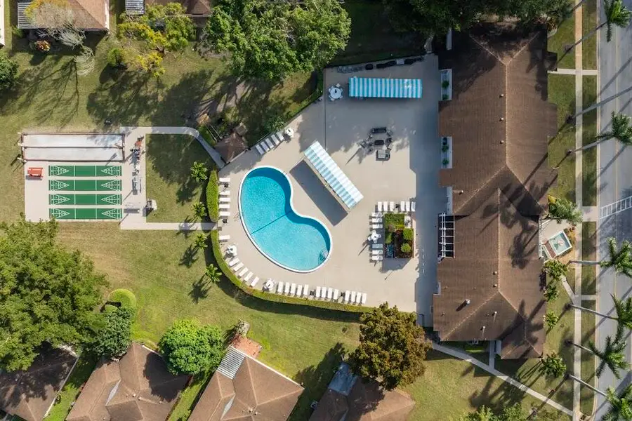 14527 Bonaire Boulevard #408, Delray Beach, FL 33446 - Image #2