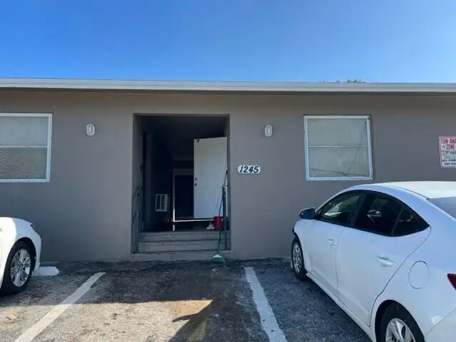 1245 W 35th Street, Riviera Beach, FL 33404 - Image #2