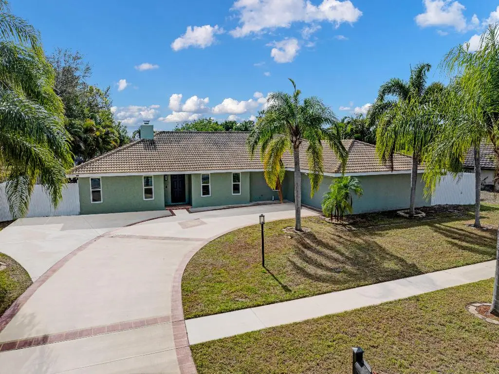 1826 SE Greendon Road, Port Saint Lucie, FL 34952 - Image #1