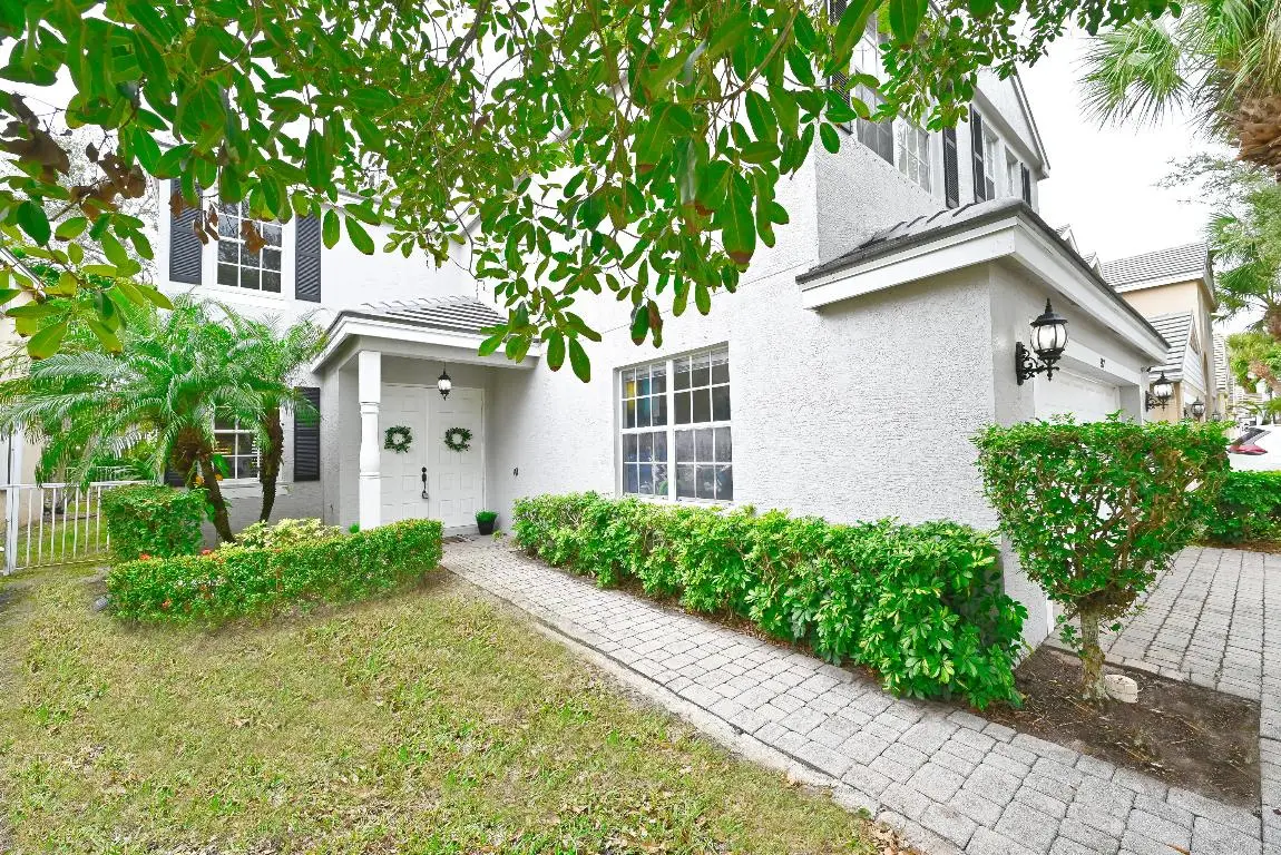 287 Berenger Walk, Royal Palm Beach, FL 33414 - Image #1