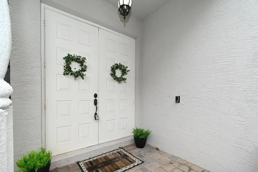 287 Berenger Walk, Royal Palm Beach, FL 33414 - Image #3