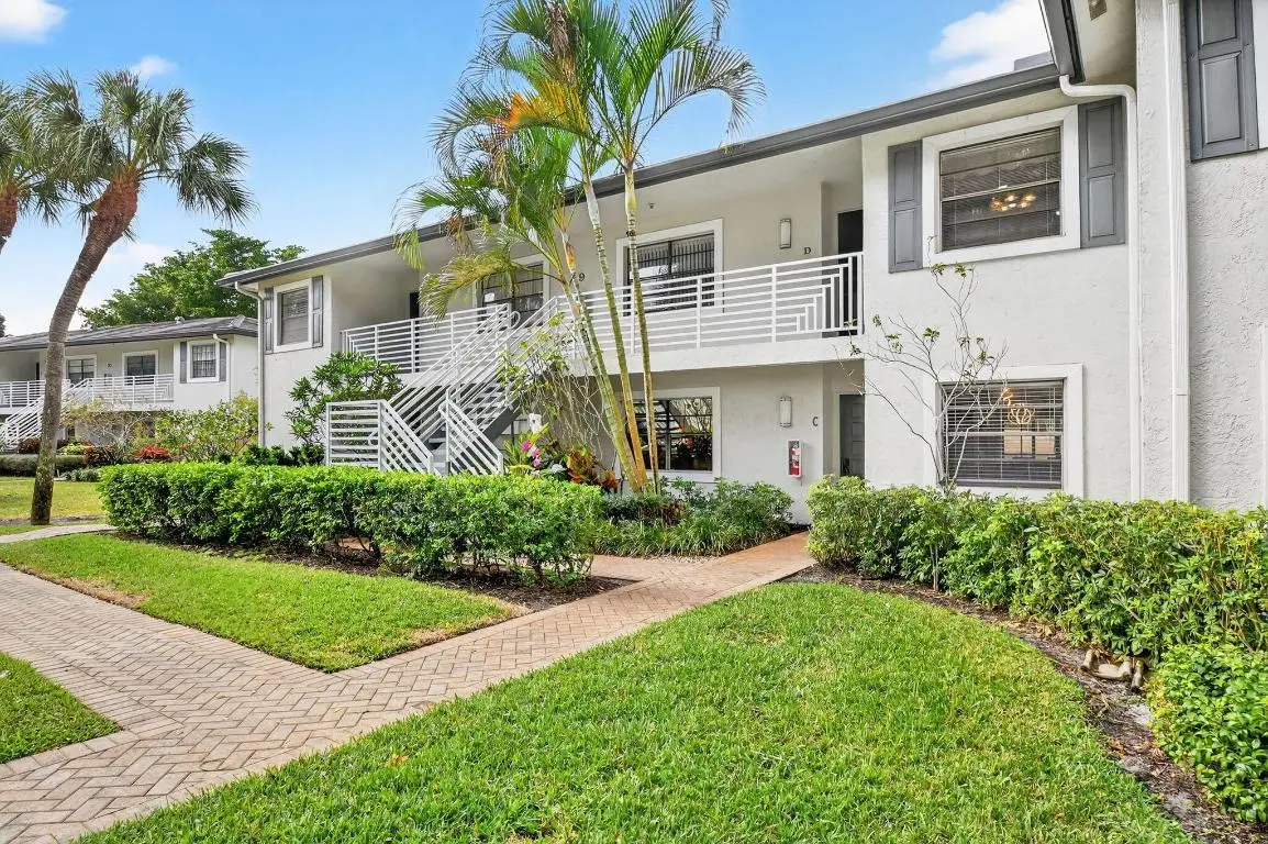 9 Southport Lane #C, Boynton Beach, FL 33436 - Image #1