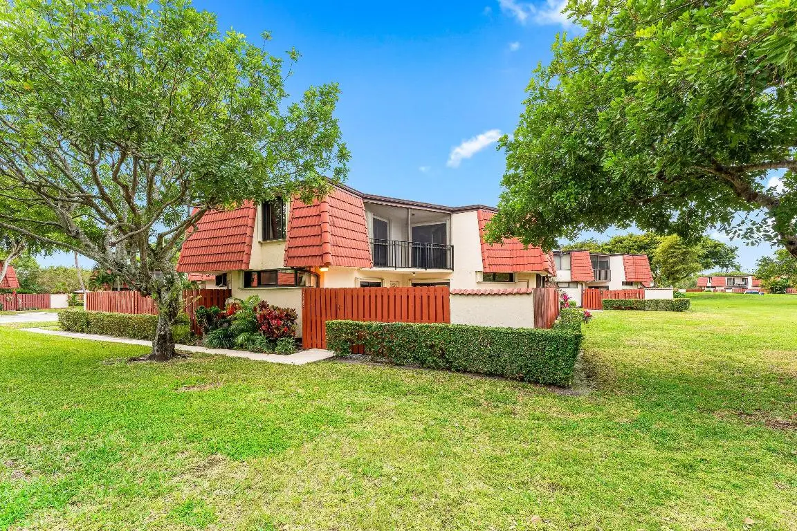 3742 Victoria Drive, West Palm Beach, FL 33406 - Image #1